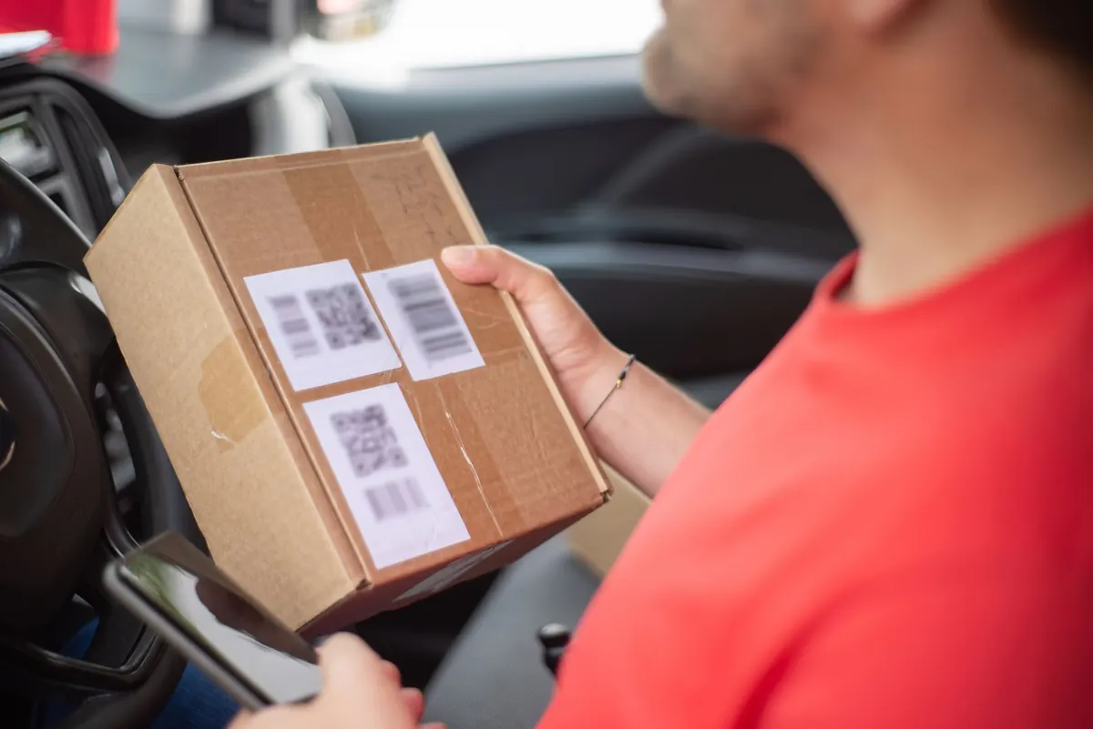 Parcel Tracking Checklist: What to Do When Your Status Stops Updating